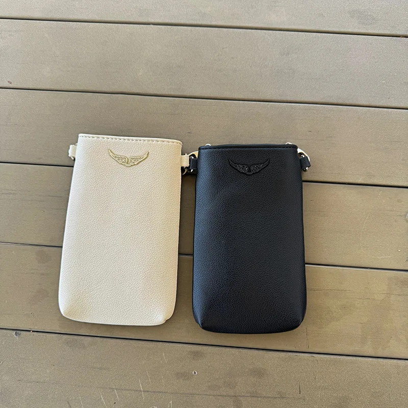 

Genuine Cowhide Leather Bucket Bag with Rhinestone Chain, Minimalist Shoulder Bag for Women, Simple, Versatile & Elegant