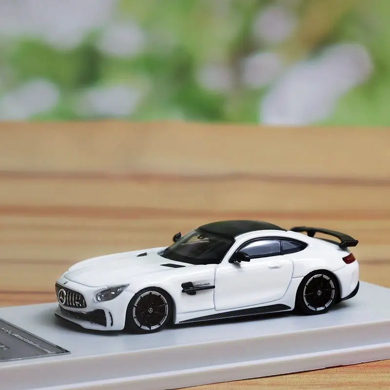 

Diecast MJ 1:64 Scale Benz GTR Alloy Car Model Collectible Toy Gift Souvenir Display Ornament