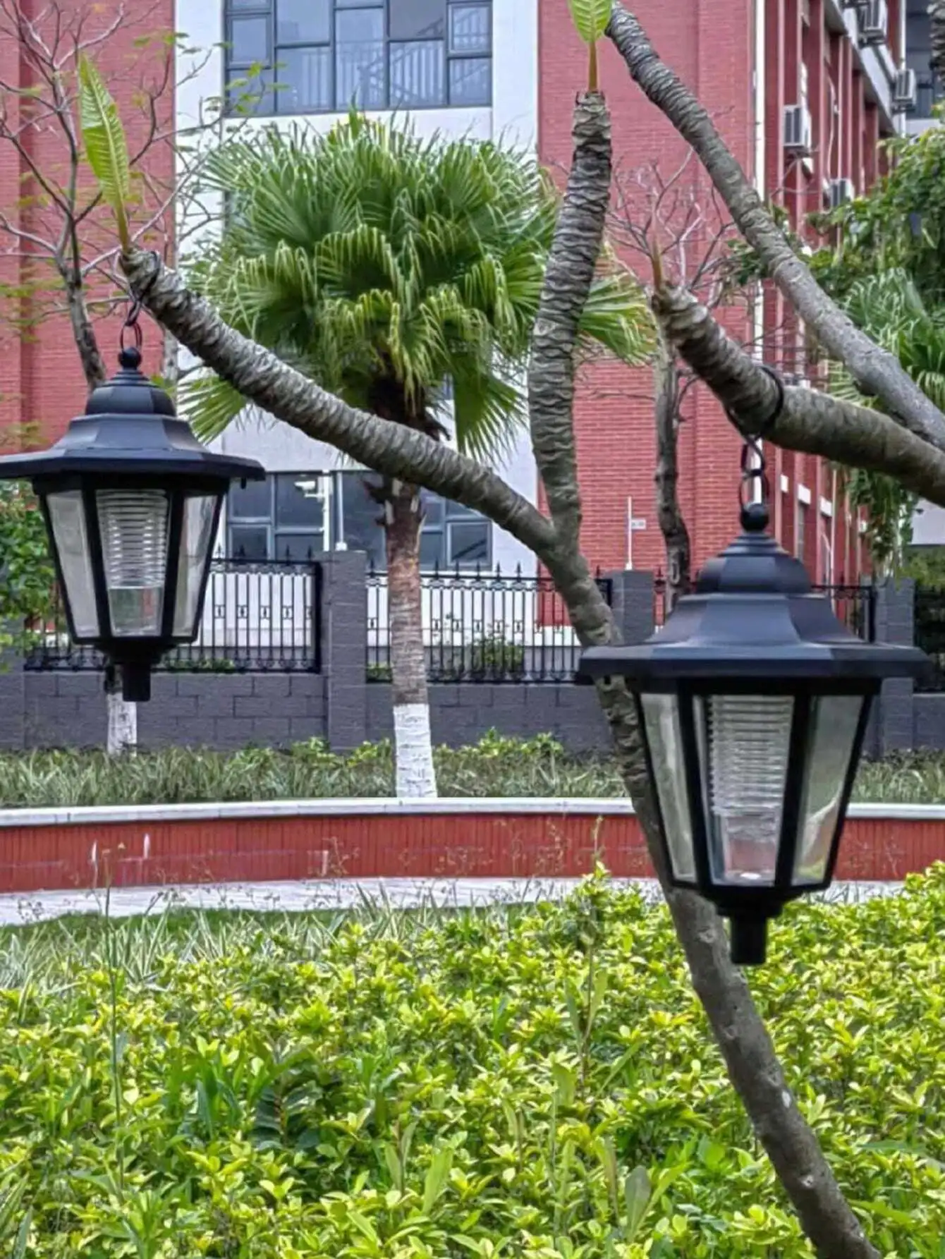 عبوتان من مصابيح المسار الشمسية: تشغيل/إيقاف تلقائي، ديكور ساحة/فناء خارجي، مصابيح مناظر طبيعية للهالوين/عيد الميلاد