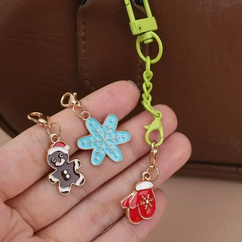 Weihnachts-Schlüsselanhänger Anhänger Clip-On Gemischte Charms Set DIY Schmuckherstellung Handgemachte Ohrringe Halsketten Armbänder Weihnachts-Bastelgeschenk – Detail 7