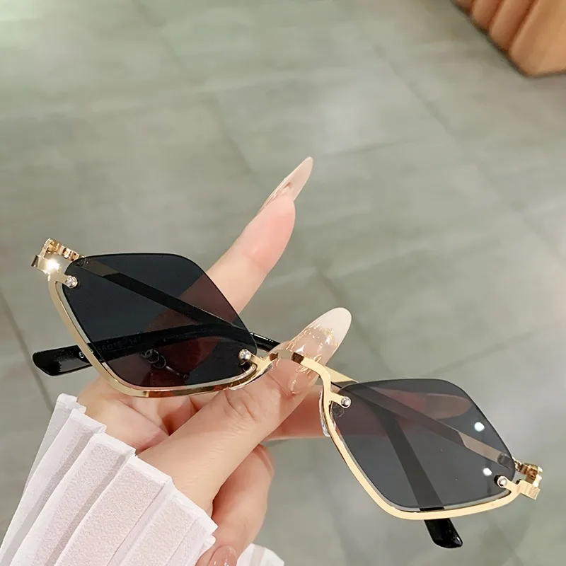 Small Frame Diamond Shaped Fashionable Glasses, European and American Trend Half Frame Glasses, Unisex Sunglasses