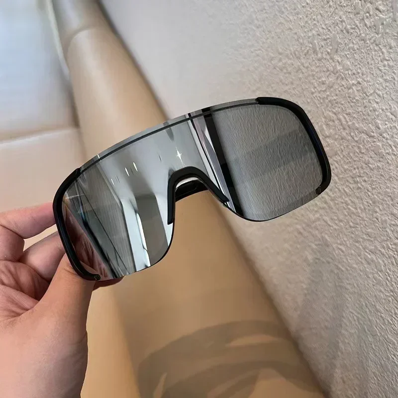 

Cycling sports sunglasses for men and women skiing mountaineering windproof sunglasses cycling goggles the same style