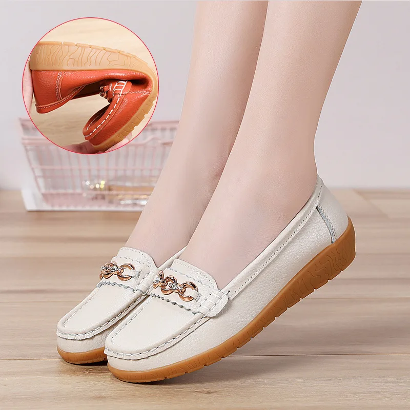 Women's Single Shoes Fashion Chain Decoration Round Toe Loafers Comfortable Slip on Shallow-mouth Moccasins Flat Mother's Shoes
