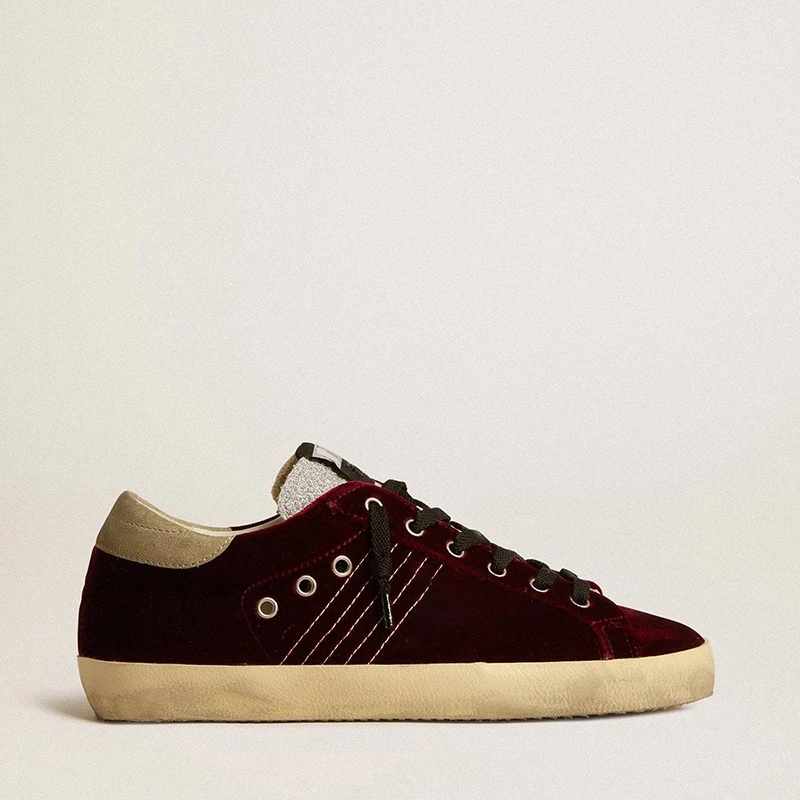 Nouvelles baskets décontractées pour femmes en cuir véritable, style vieilli et usé, chaussures blanches tendance