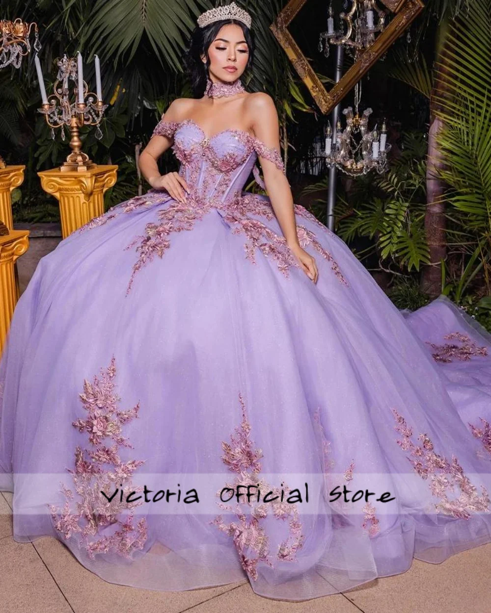 فستان Quinceanera لطيف أرجواني قبالة الكتف على شكل قلب مزين برباط علوي فستان تخرج بعمر 15 عامًا حسب الطلب