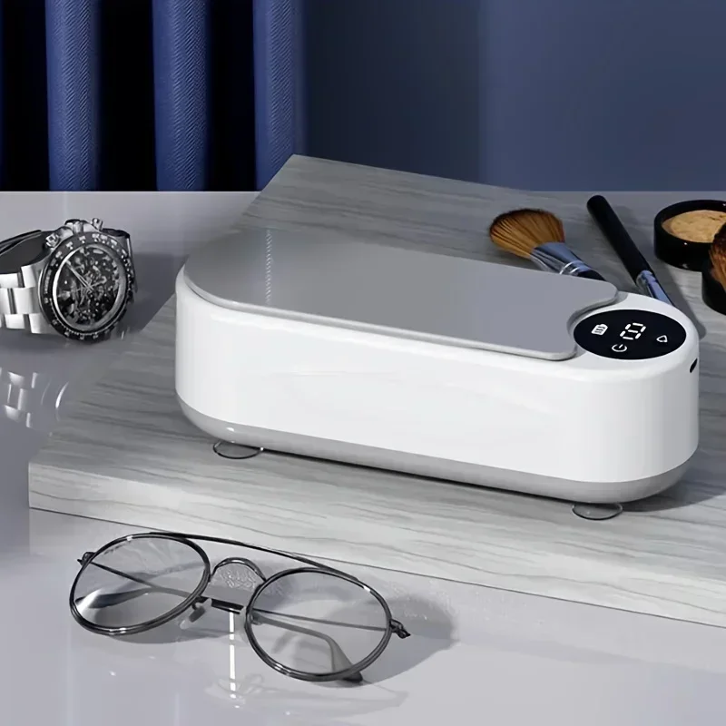 

A USB glasses and jewelry cleaner, designed with USB rechargeable sonic technology for glasses and jewelry cleaning
