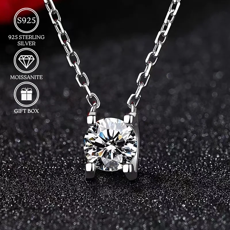 

1pc 0.5/1/2/3 Carat 925 Sterling Silver Material, Moissanite Ox Head Pendant Necklace, Cherished for Special Moments/Daily.