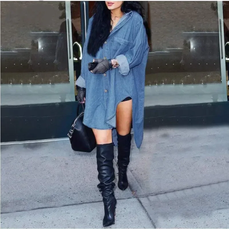 Женский повседневный свободный джинсовый топ с длинными рукавами и лацканами, однотонный свободный модный топ с нерегулярными боками и карманами на пуговицах, джинсовая куртка