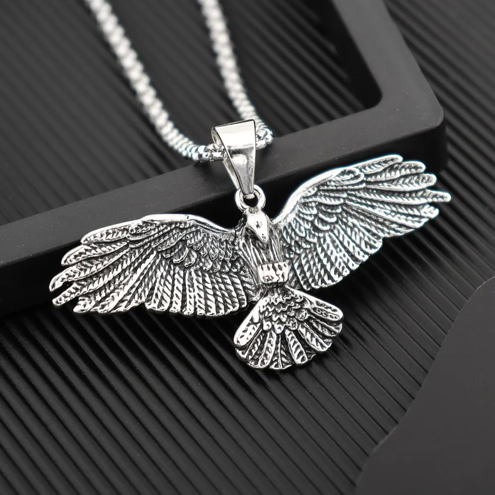 New Vintage Eagle Pendant Charm Men\'s Necklace Fashion Hip Hop Punk Jewelry Animal Accessories Party Gift Wholesale