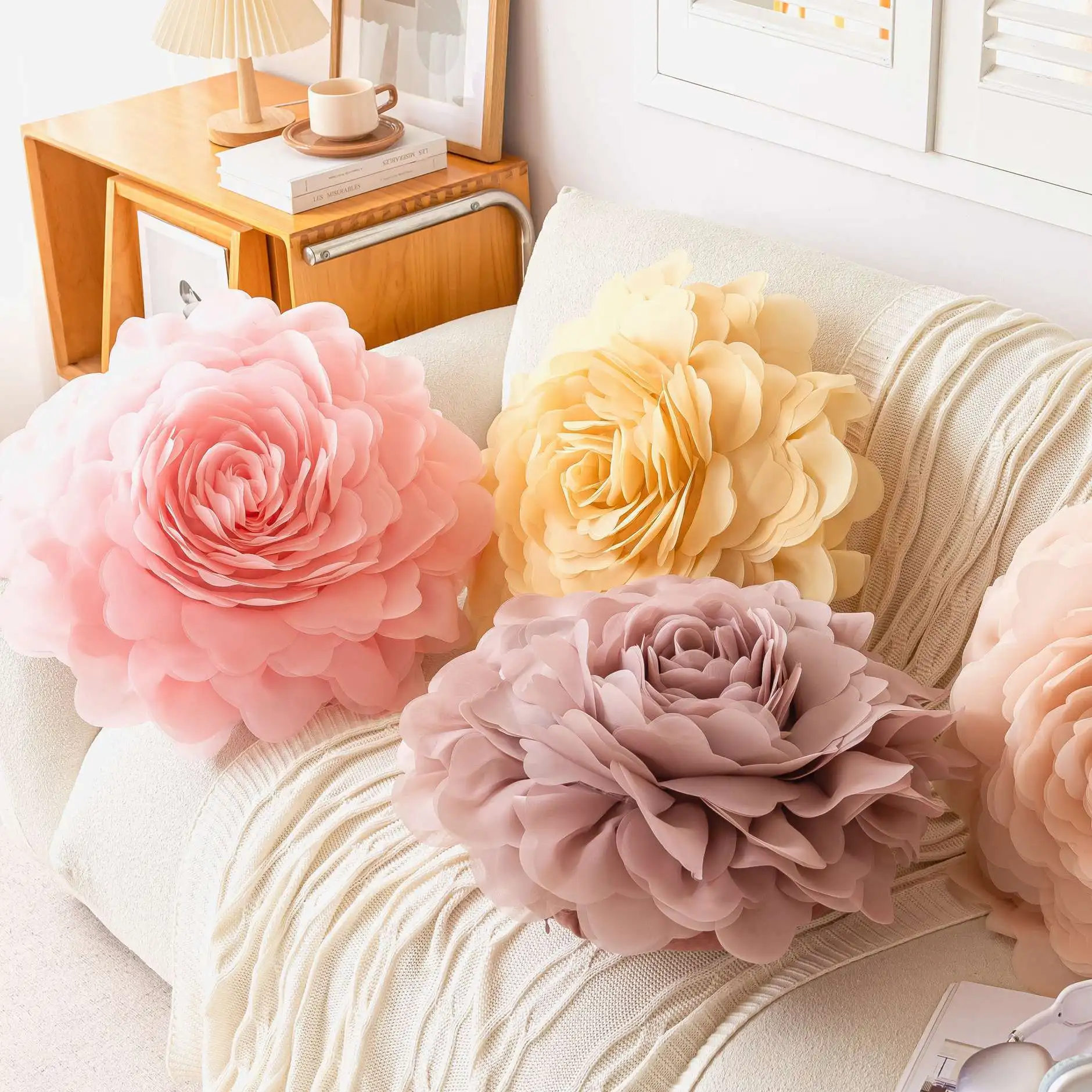 

European Flower Cushion Cover Stereoscopicl Organza Flower Pillowcase Round Luxury Cushion Princess Style Sofa Home Decoration