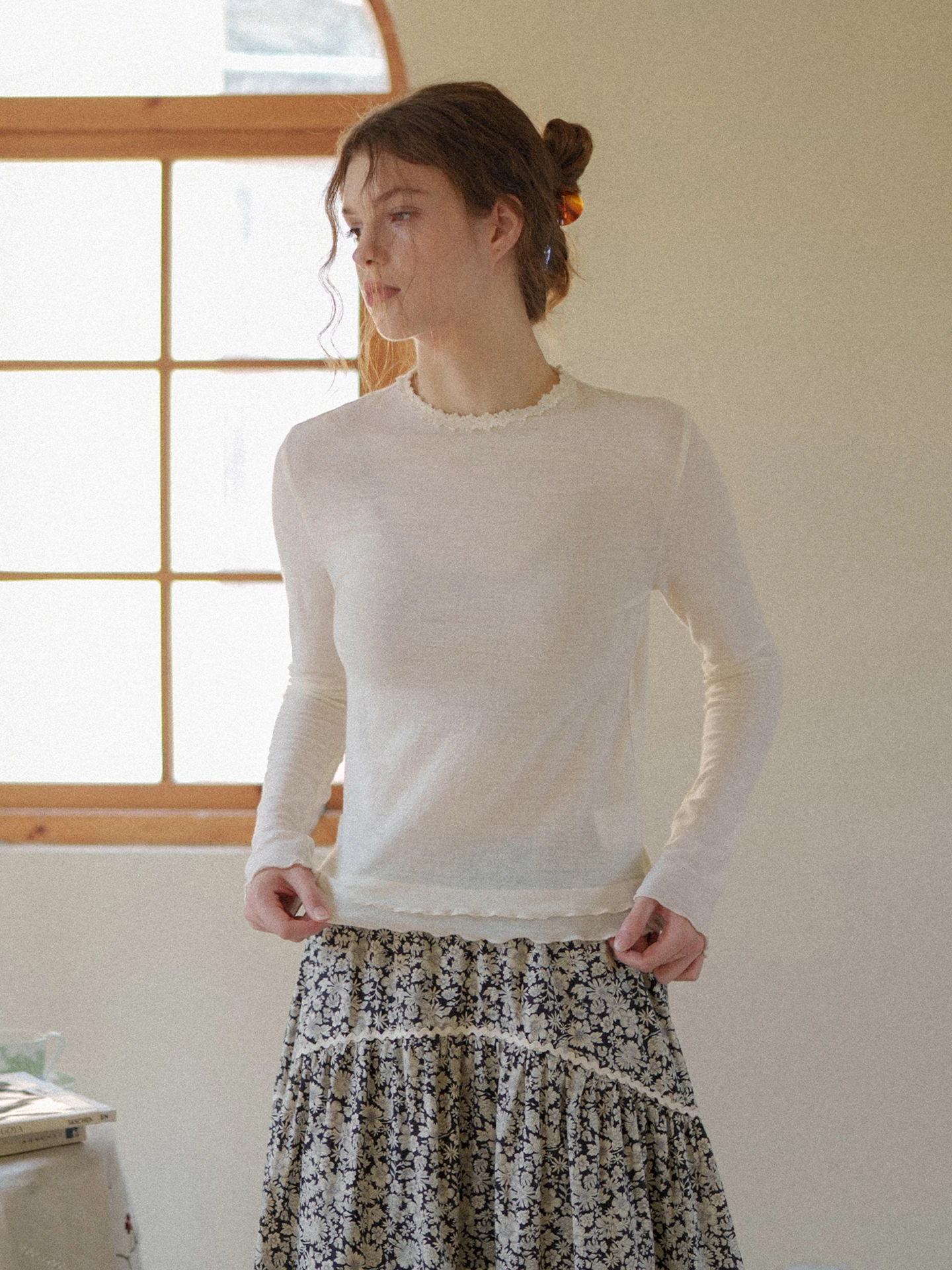 

MARCHNOON Vintage Style Long Sleeve T-Shirt with Lace Collar Base Shirt Merino Wool Thin Layering Top Women's Fashion