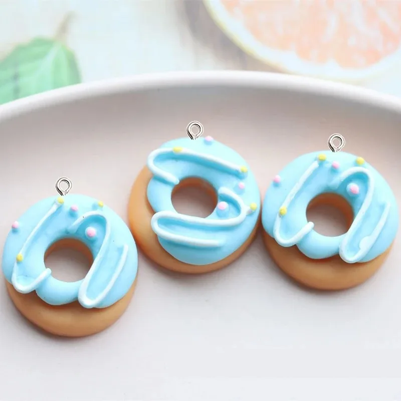 10 قطعة Kawaii اللون دونات الراتنج قلادة Crafts بها بنفسك الحرف لطيف الجوف القرط أساور المفاتيح ديكور الملابس والمجوهرات جعل حلقة سحرية