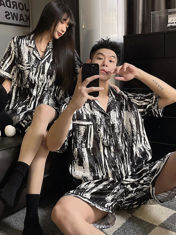 

DAIMELU Ice silk couple pajamas set men's summer thin short-sleeved plus size sleepwear women's teen striped loungewear suit