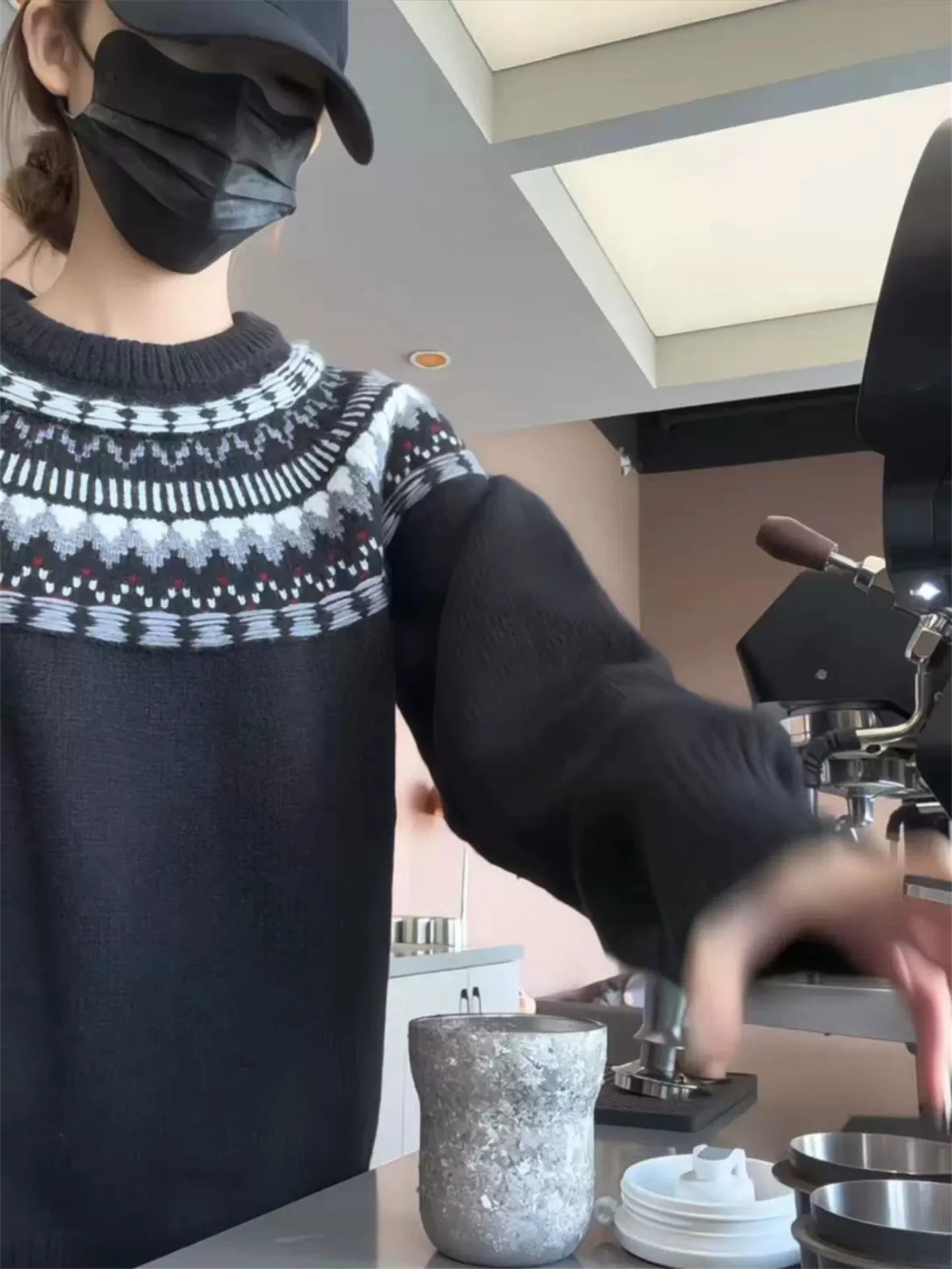 Retro American Fair Isle Knitted round Neck Sweater Men's Autumn Winter Loose Fit Overhead Long Sleeve Warm Geometric Pattern