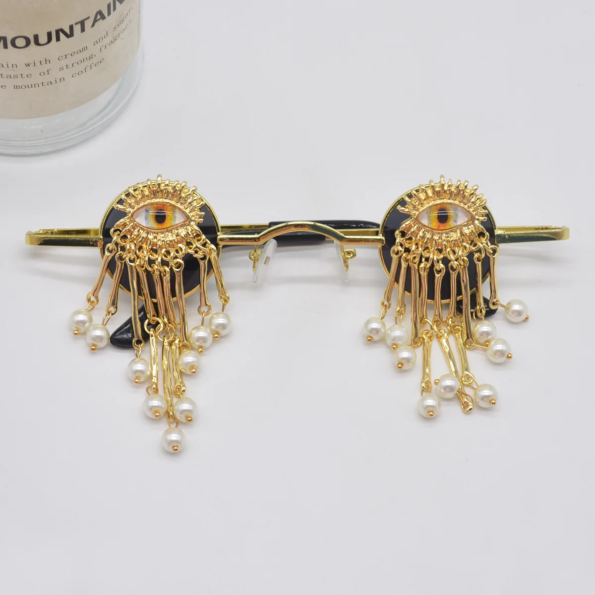  Vintage Evil Eye Sunglasses Women Gold Metal Frame Pearl Tassel Decor GlassesParty Cosplay Costume Eyewear For Halloween Prop