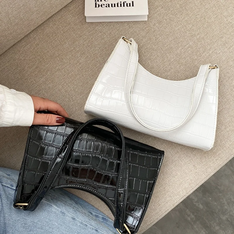 FZFZ 여성용 쇼핑백 여성용 핸드백 어깨 가방 체인 핸드백 겨드랑이 가방 여성 가방 작은 사각형 가방 흰색