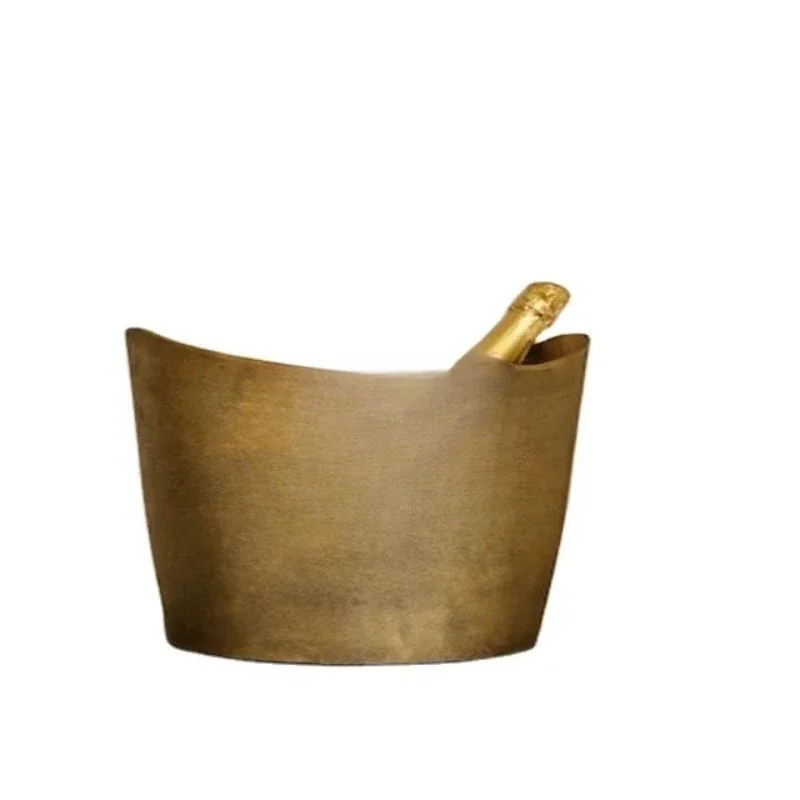 

Элитный набор аксессуаров для домашнего бара в виде бочки для шампанского из алюминия и латуни с антикварной отделкой