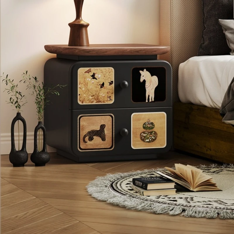medieval style Bedside tables Solid wood simple high-end side table exquisite appearance mesitas de noche Bedroom furniture