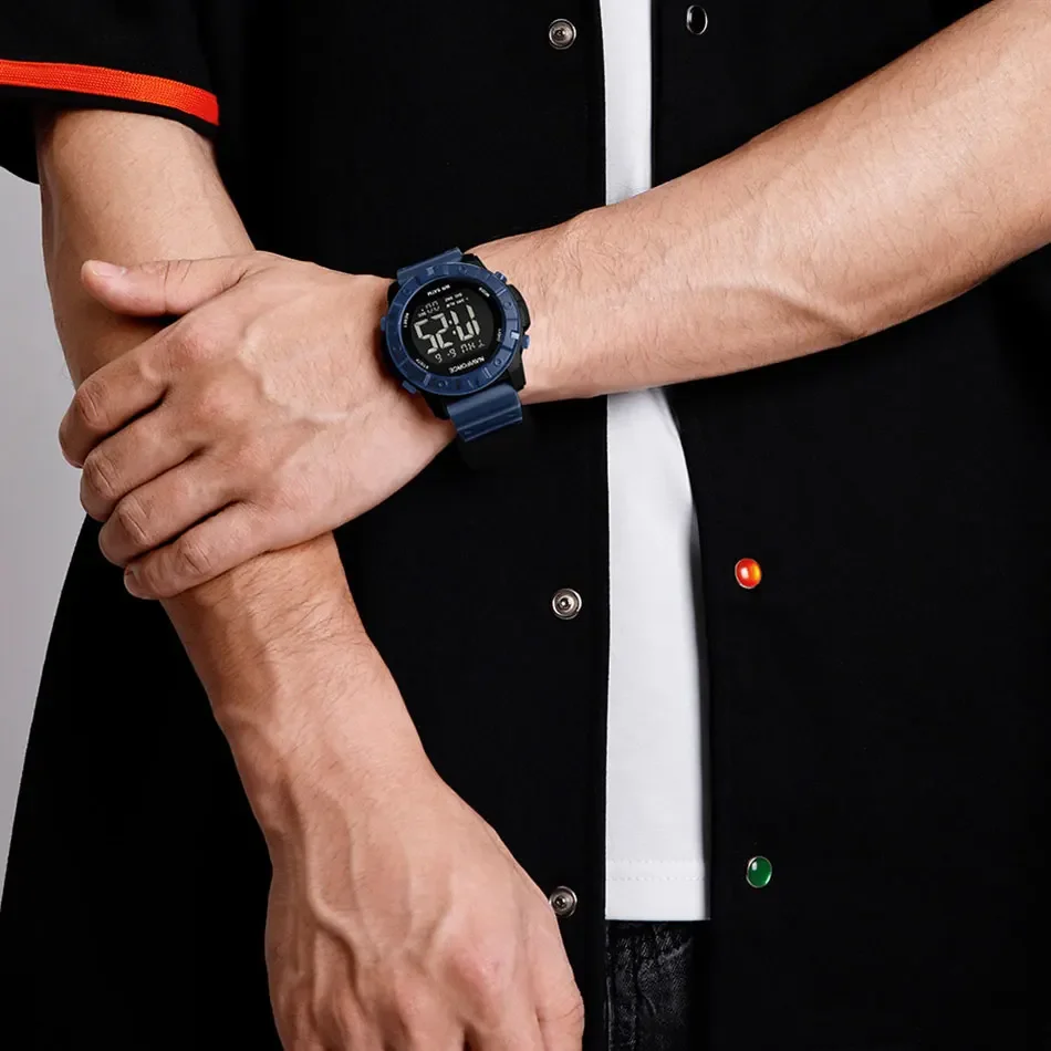 NAVIFORCE NF7110 ساعة إلكترونية للرجال رياضية 5ATM مقاومة للماء ومضادة للصدمات رقمية عالية الجودة