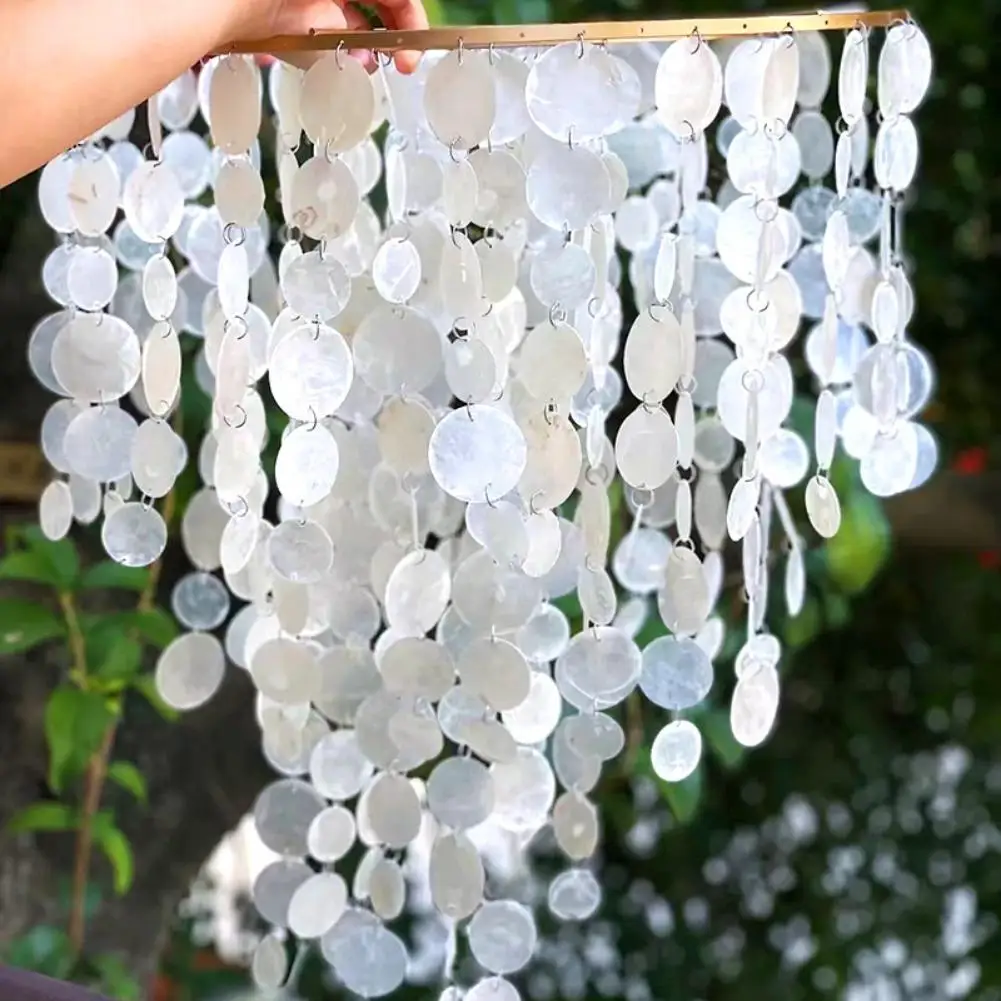 100pcs Capiz Shell Acrylic Pieces Pack Charm Round Natural Shell Piece with 2 Holes for Hanging and Sewing DIY Shell Bead String