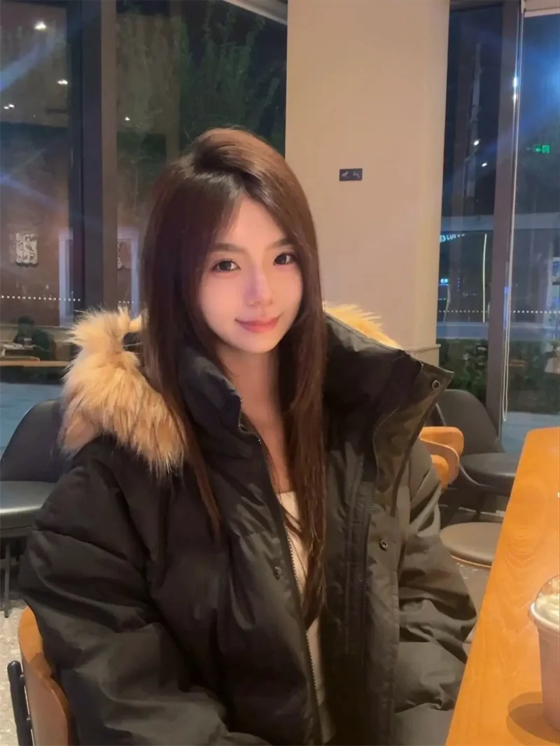 アメリカンスタイルのトレンディなブランドデザイン、襟付きフード付きブレッドジャケット、女性用多用途通勤用暖かいニッチベーシックコットンジャケット