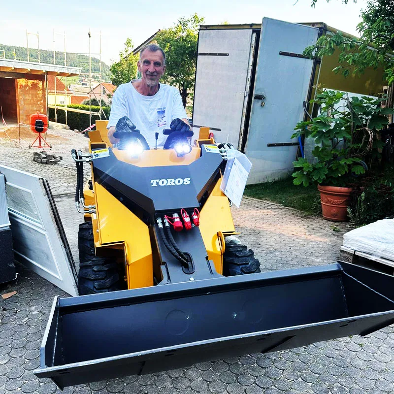 

2025 New Small Skid Steer Front End Loader With Bucket Mini Skid Steer Loader Attachment Skidsteer Bagger Mini Mini Skid Steer