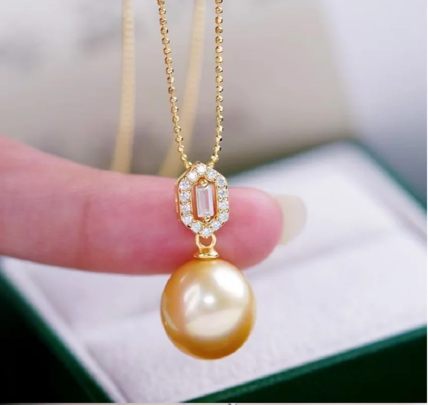 

Fashion Jewelry AAAAA 11-10mm south sea Golden Round pearl pendant &earring sets 925s