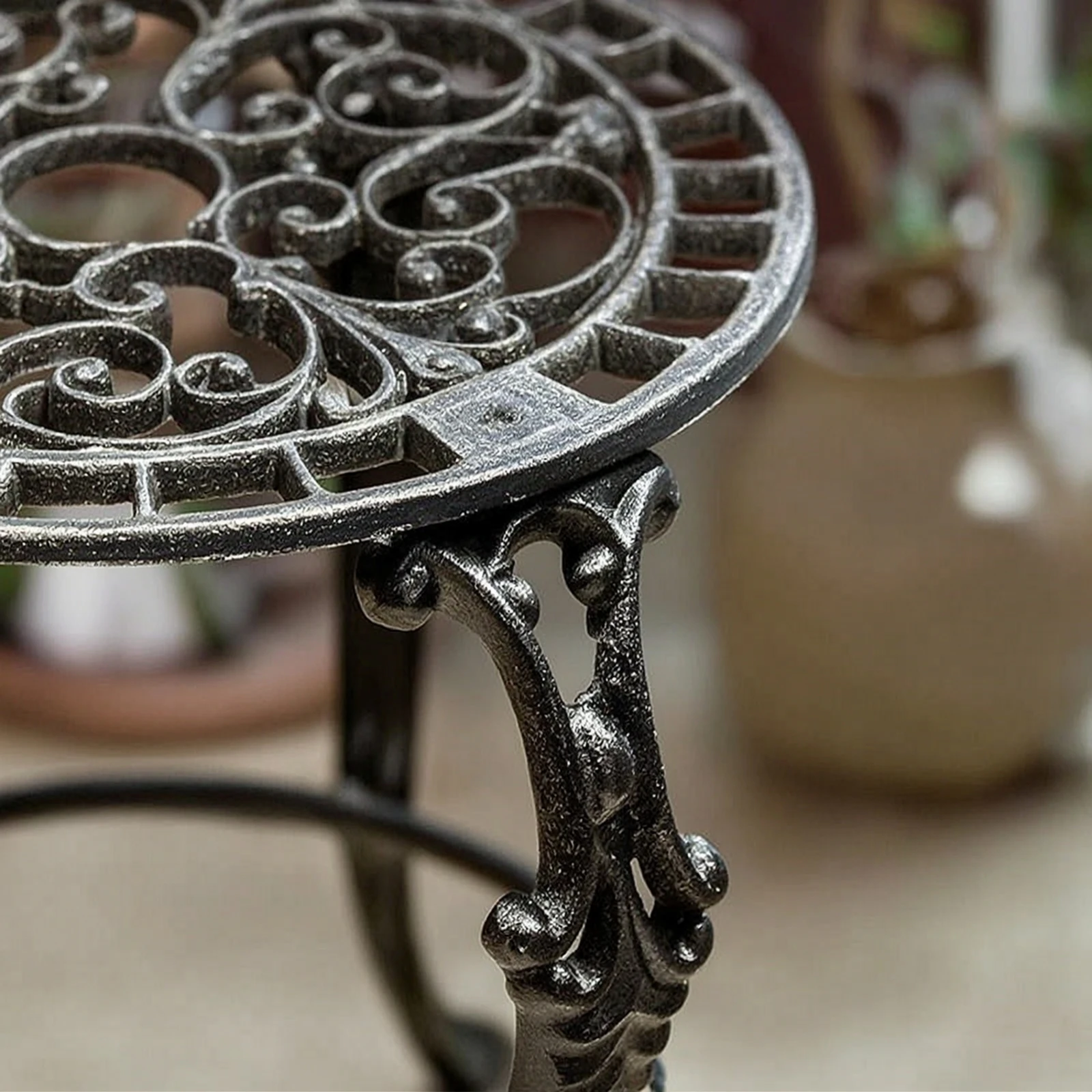 Cast Iron Round Plant Stand with Scrollwork Pedestal Elegant Display Stand Low Profile Flowerpot Holder for Indoor Outdoor
