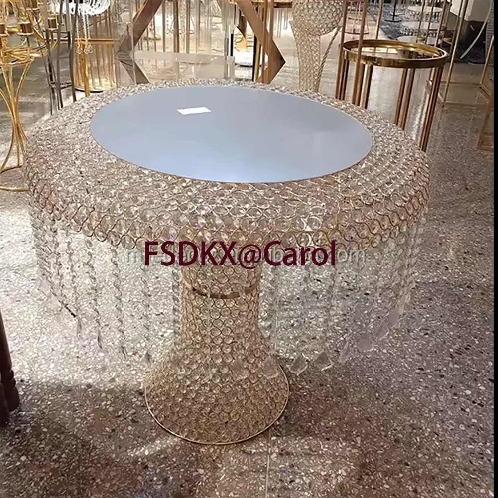 

Shiny Gold Crystal Beads Cake Table For Wedding Stage Decoration Events Cake Table