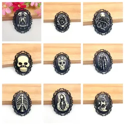 Onebeading Gothic Fashion New Glass Pendant Black Christian Festival Brooch For Men and Women K06360