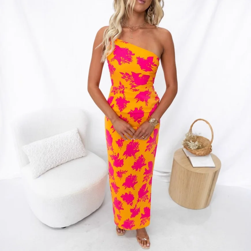 

25 Year Summer New Fashionable And Elegant Sloping Shoulder Tight Fitting Side Slit Backless Dress 230301