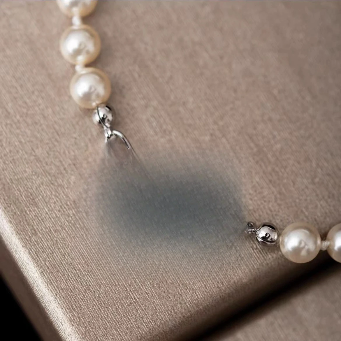 

Fashion Women White Pearl Necklace Best Gift for Her Wedding Engagement Party Jewelry Handmade