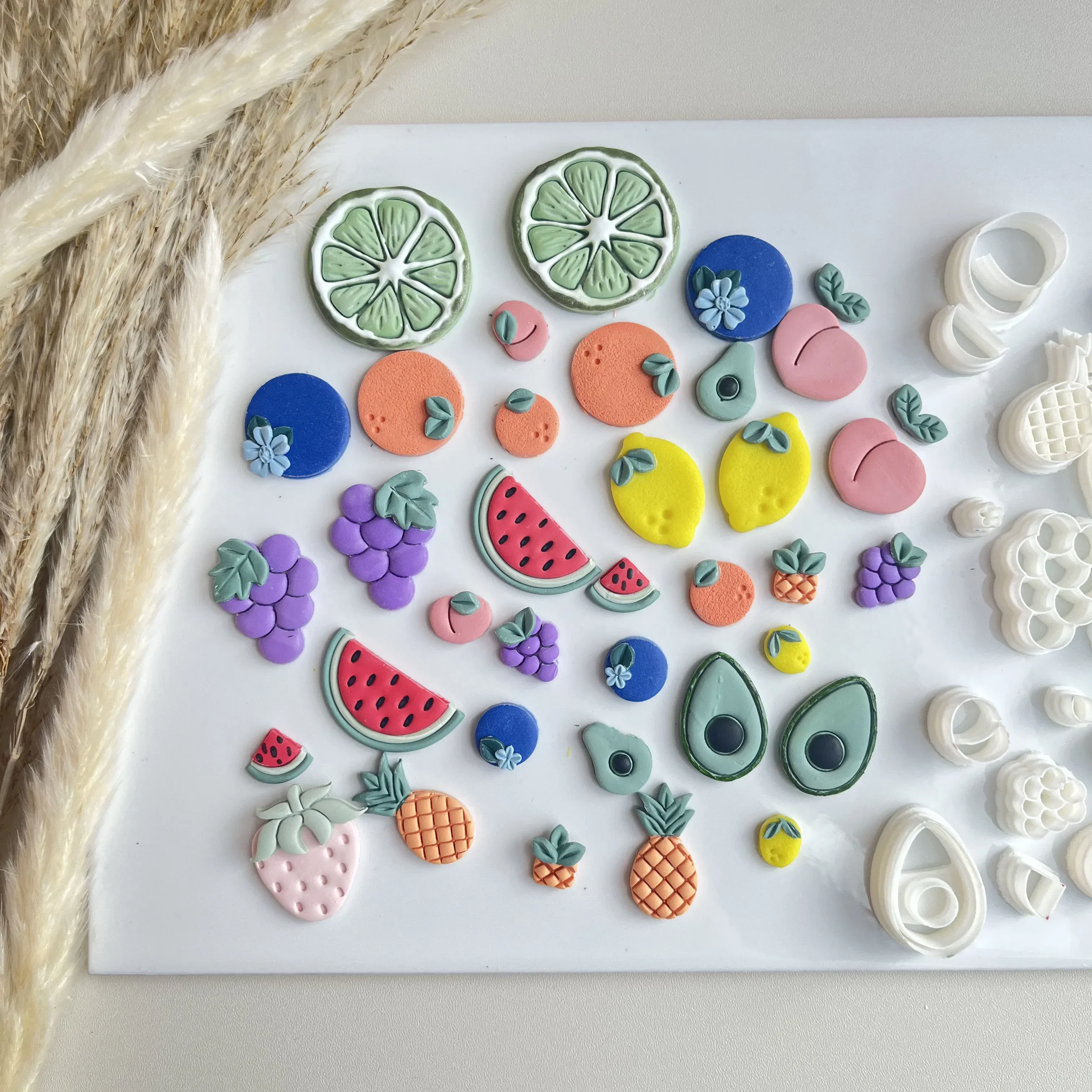 

Fruits Series Polymer Cutting Molds Lemon/Avocado/Watermelon/Orange/Blueberry/Grape/Peach/Pineapple Shape Earrings Clay Molds