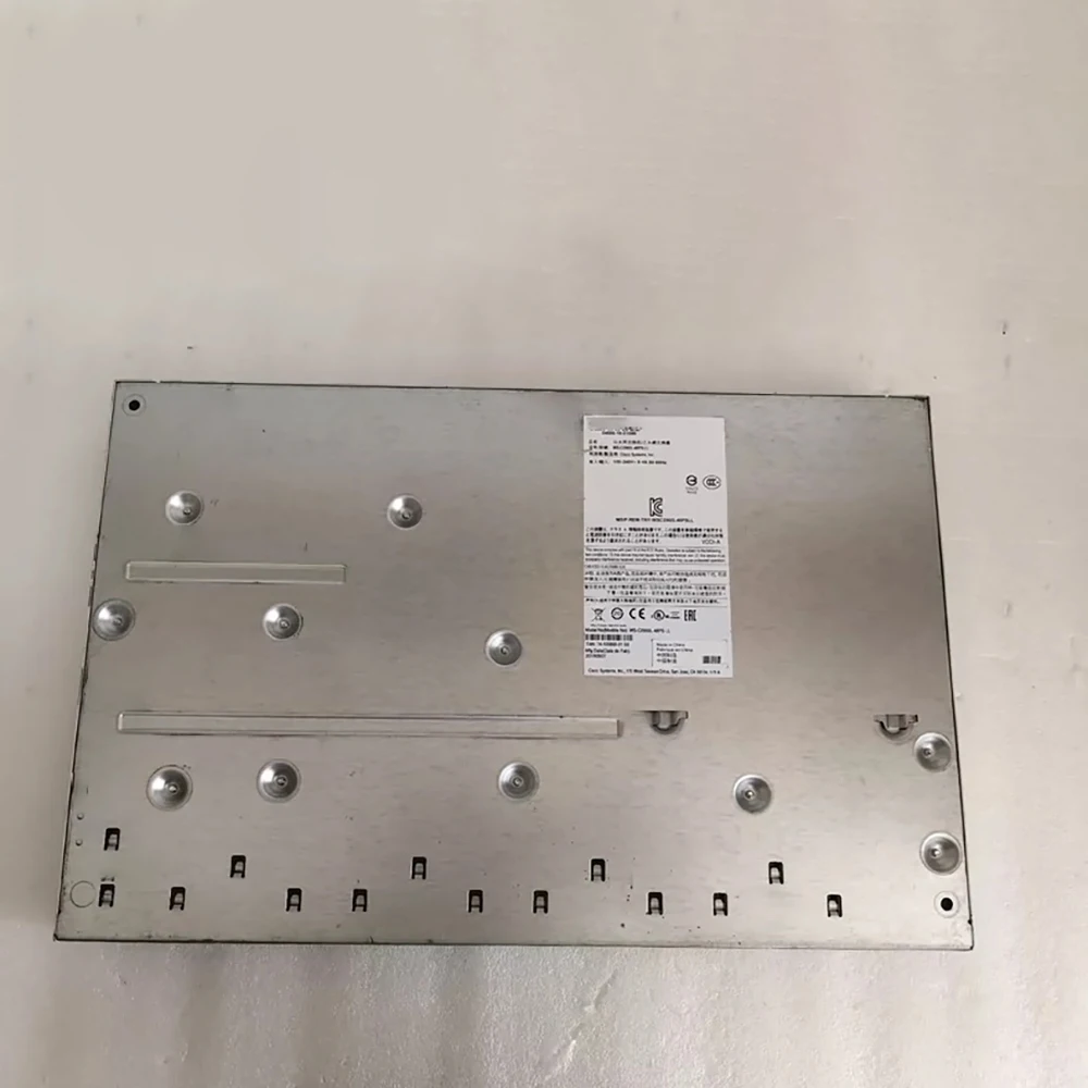 

Коммутатор Cisco Gigabit на 48 портов WS-C2960L-48PS-LL