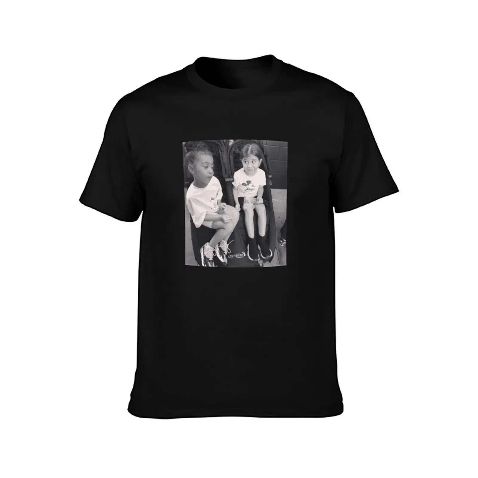 North and Penelope Black and White T-Shirt Stylish Print Short Sleeve Tee T-Shirt