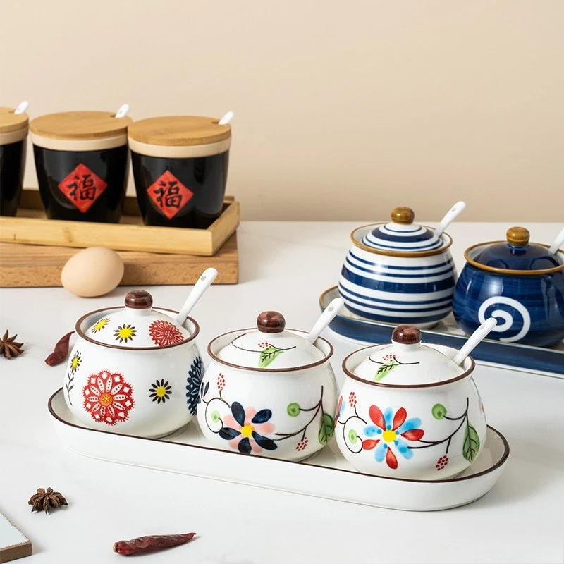 

Hand Painted Ceramic Glaze Condiment Bottle Set Creative Home Oil Vinegar Spice Containers with Lid Tray