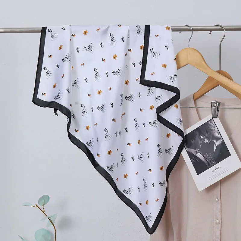 Injplanchers f carré de luxe 70, pièce de mode intemporelle pour l'usure et l'embellissement de sac