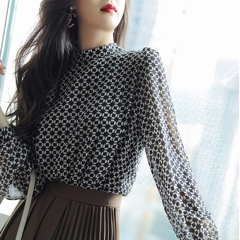 

Printed Chiffon Loose Long Sleeve Blouse Women Stylish Flowy Design Top