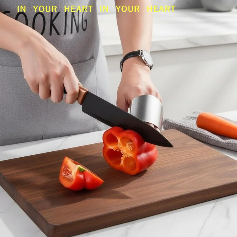 【X】Safe Kitchen Durable Chop Shield Cut Gadge Stainless Steel Finger Protector Kitchen Knife Cutting Cooking Finger Protector