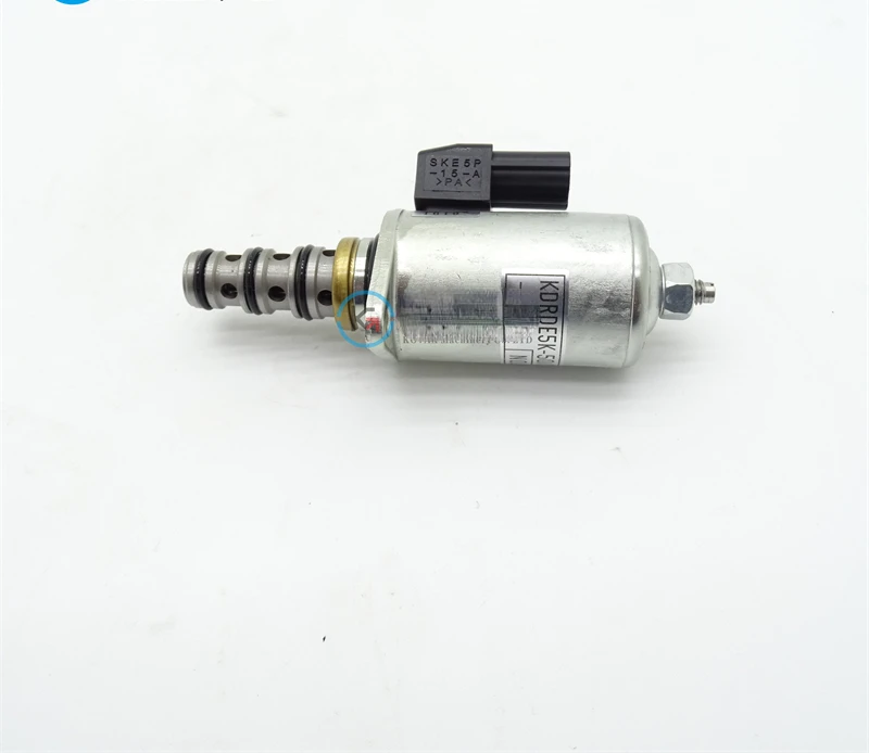 KDRDE5K-50/30C50-143 Hydraulic Pump Solenoid Valve Proportional Solenoid Valve SK200-8