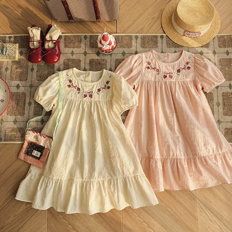 2026 New Style Girls' Dress with Strawberry Embroidery Cake Short Sleeve Bubble Sleeve Sweet Tulle Children's Princess Dress
