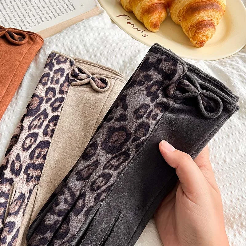 Gloves Leopard Print Patchwork Color Autumn and Winter Cold Proof and Warm Finger Gloves for Women