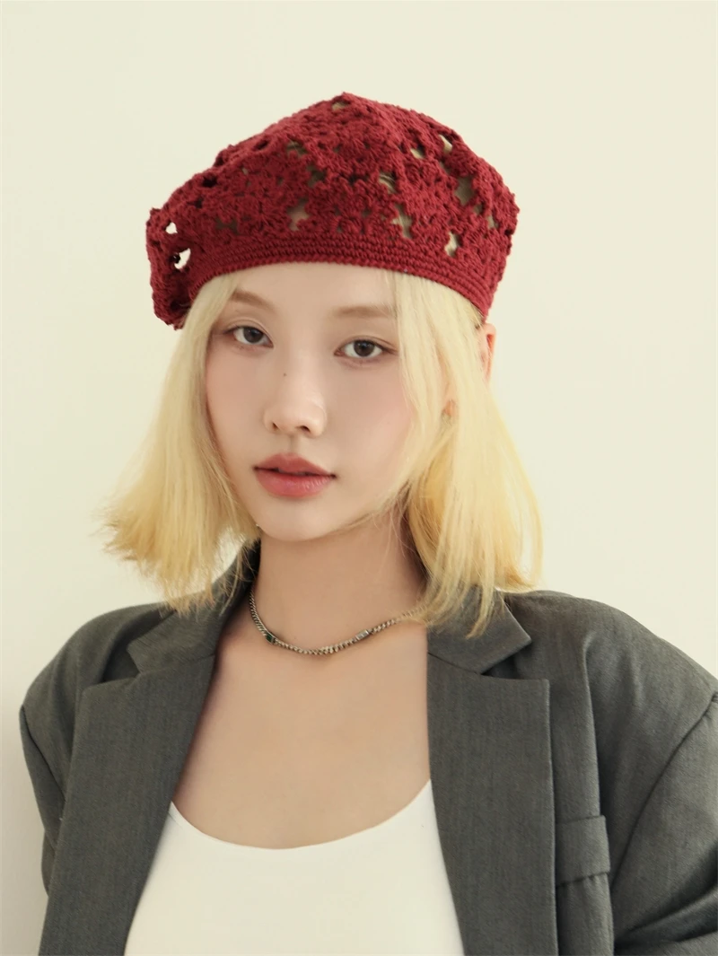 

Винтажный кружевной берет ручной работы Zheng Duo Jin, женская летняя тонкая вязаная шапка в японском стиле с цветочным узором, ажурная шапка художника