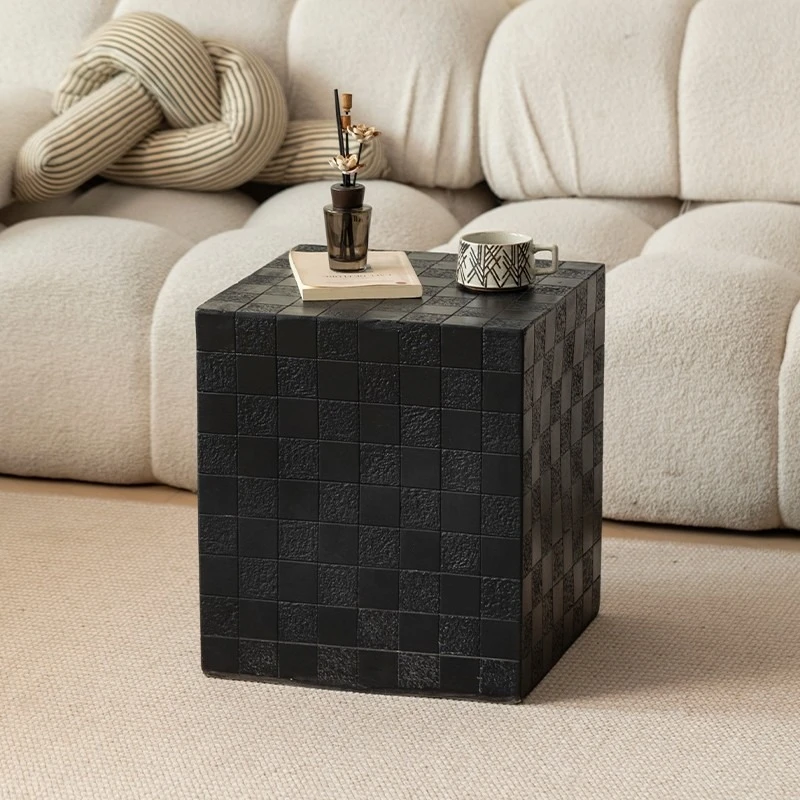 Night and day mosaic texture living room sofa side a few cafes B & B modern minimalist square table