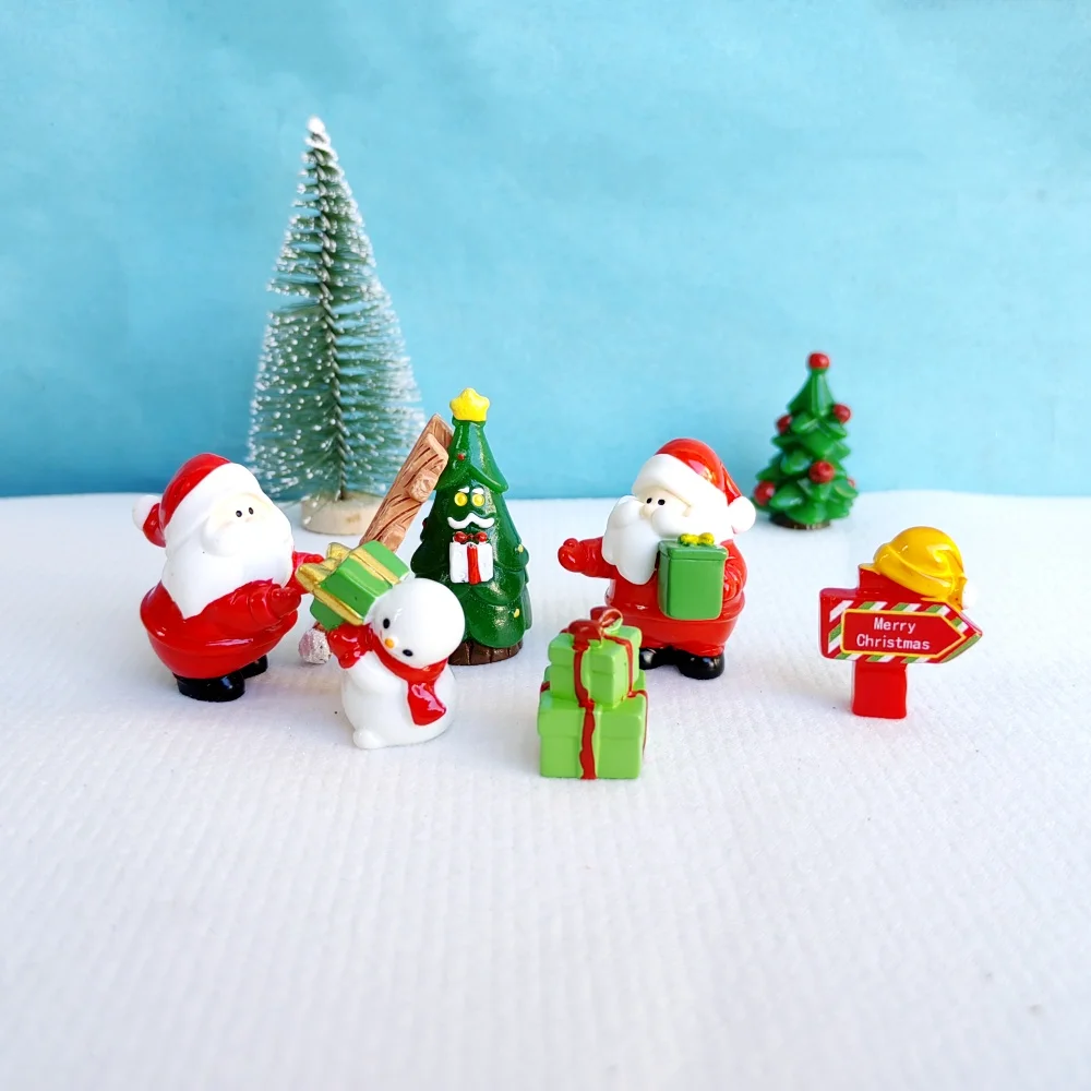 6pc Santa Claus Snowman Girl Boy Christmas Ornament Resin Craft Miniature Figure Tiny Bonsai Microlandscape Fairy Garden Decor