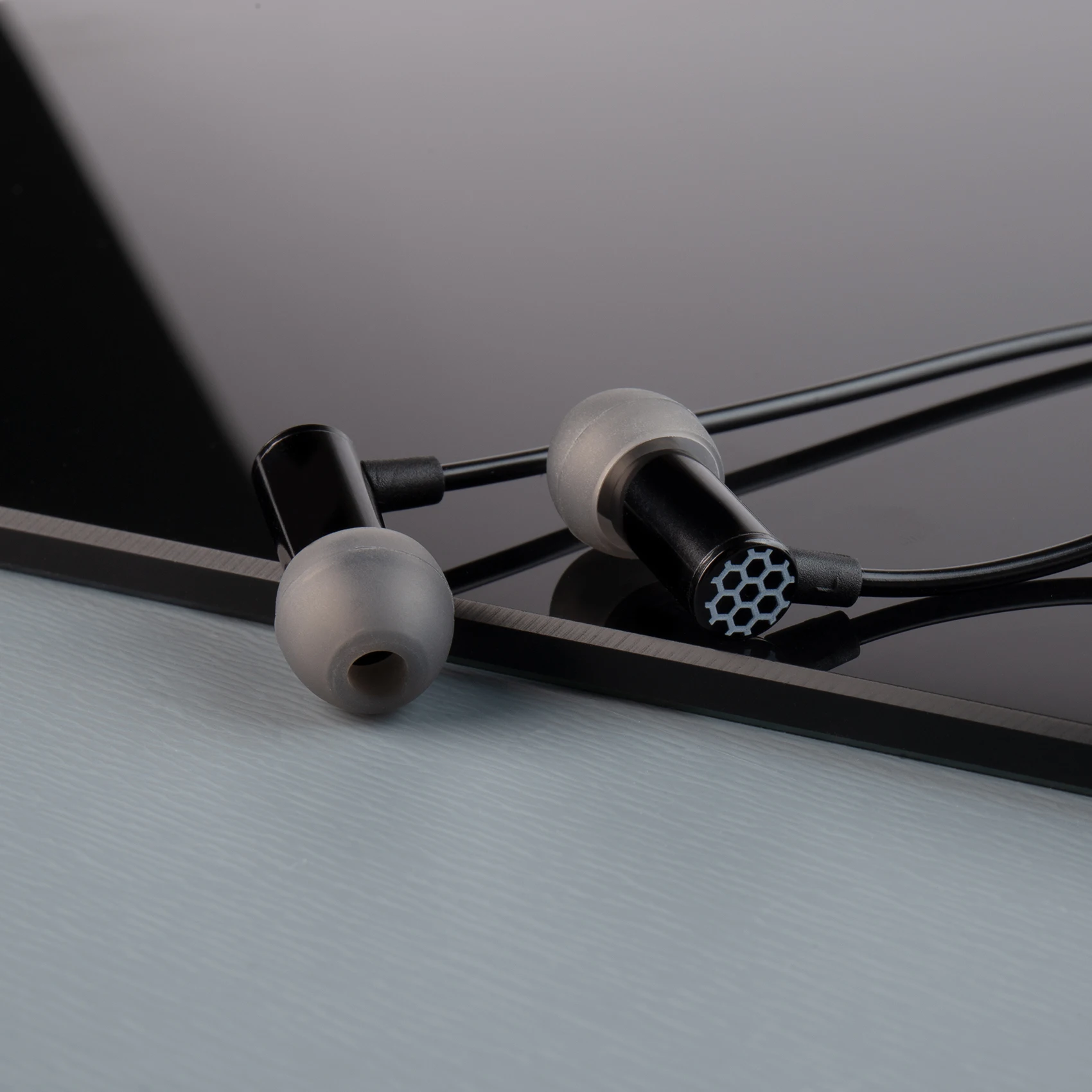 KBEAR-سماعة أذن صغيرة Q ، عزل الضوضاء ، سماعة رأس خفيفة الوزن ، سماعات أذن سلكية للنوم ، غشاء 6 form مركب ، KS1 IEM