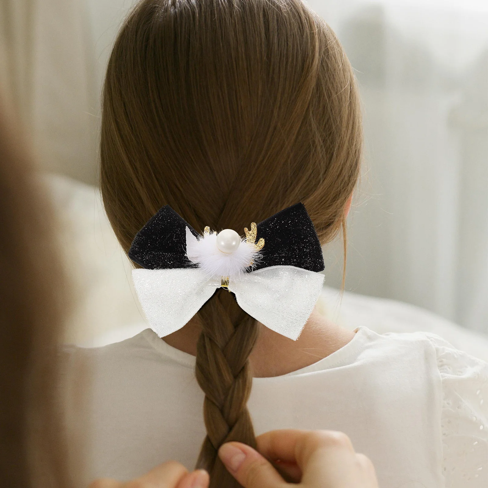 

Cute Christmas Hair Clip 3D Reindeer Antler Bowknot Design Women Girls Hair Clip Festive Holiday Decor Women Supply