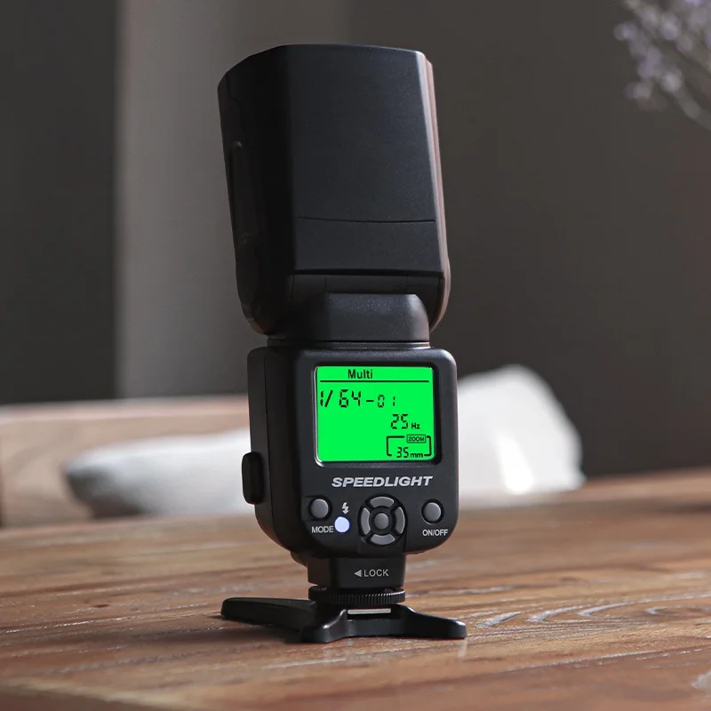 Triopo TR-950 ضوء فلاش Speedlight Speedlite Universal لـ Fujifilm Olympus Nikon Canon 650D 550D 450D 1100D 60D 7D 5D،...