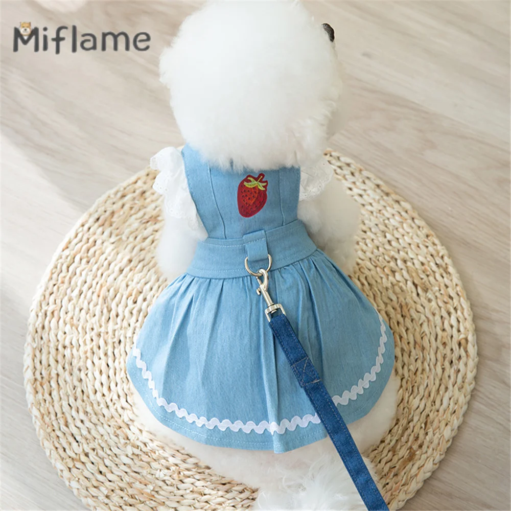 

Miflame Summer Pet Clothes Strawberry Print Small Medium Dogs Denim Skirt with Traction Button Thin Breathable Cat Dog Dress