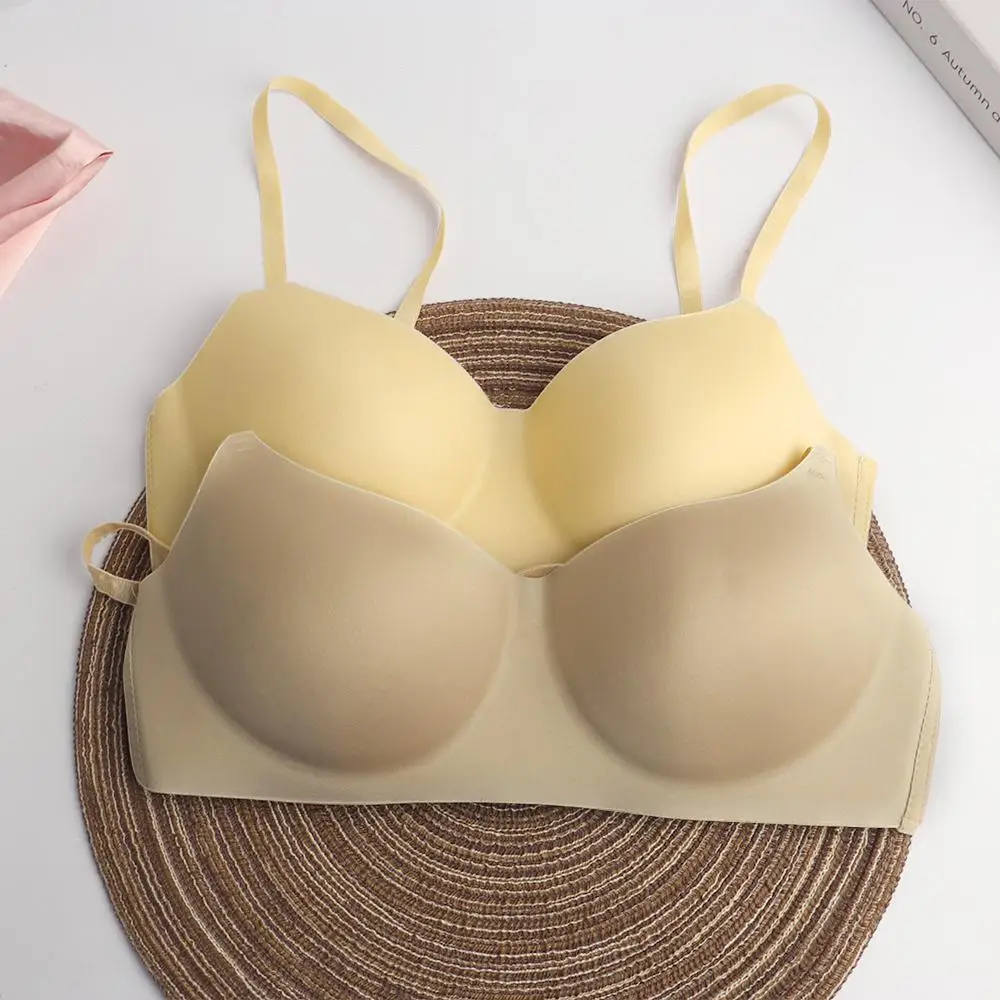 

Ultra-thin Cup Style, Simple And Seamless Womens Underwear, Small Breast Push-up, No Wires, Anti-exposure, Comfortable Products